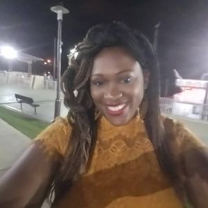 Meet your Posher, Lasonya